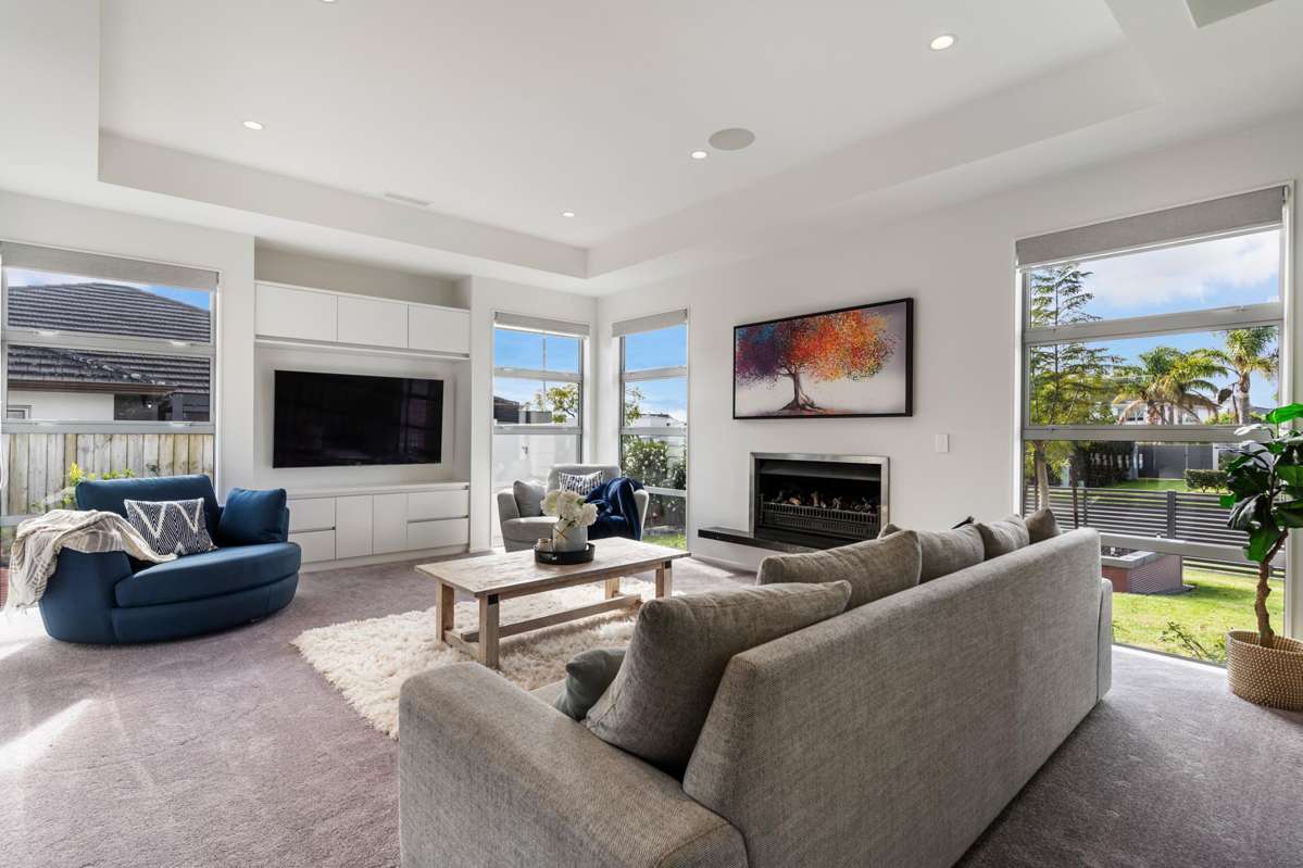 32 Constellation Avenue_2