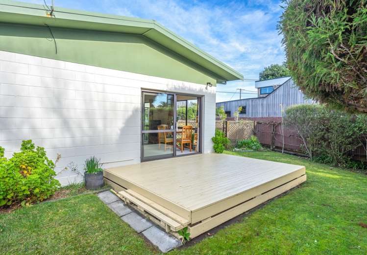 27 Waimea Road Waikanae Beach_18