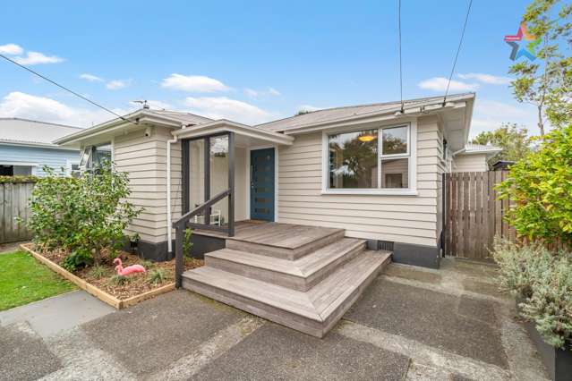 CENTRAL, SPACIOUS & READY TO MOVE IN!