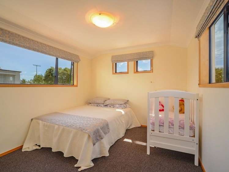 10 Di Pierri Way The Wood_15