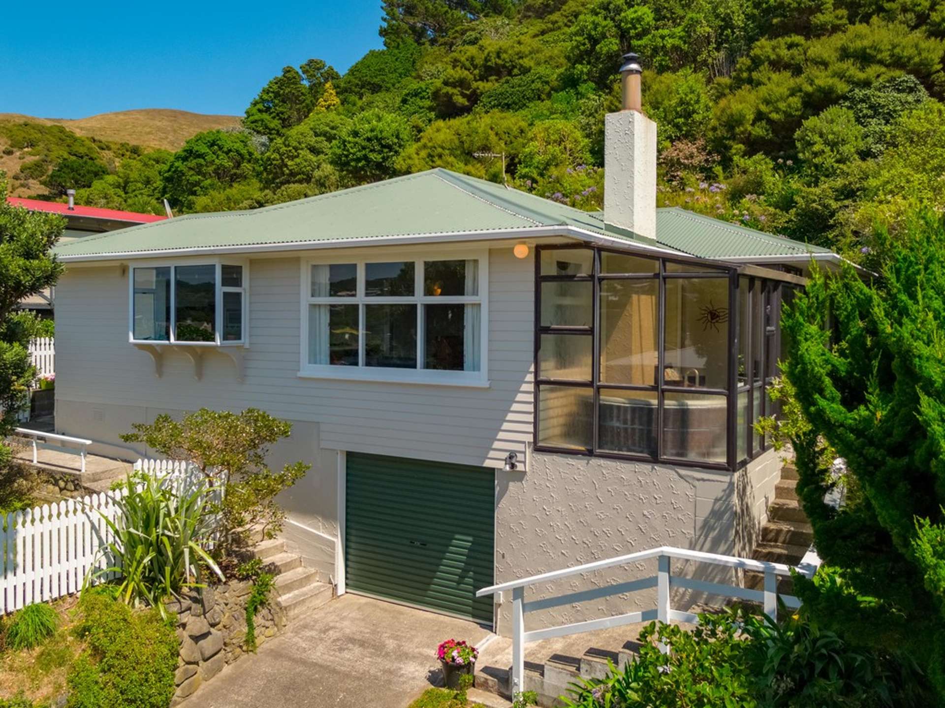 16 Raroa Place Pukerua Bay_0