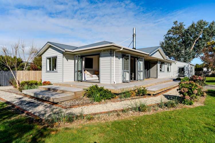 23 Charles Street Carterton_17