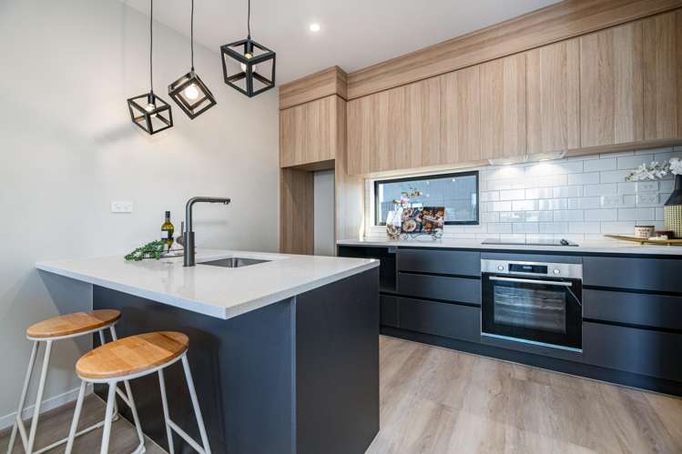 2/644 Te Atatu Road_4