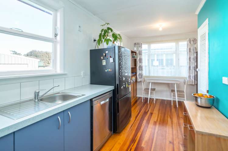 17 Costley Street Carterton_7