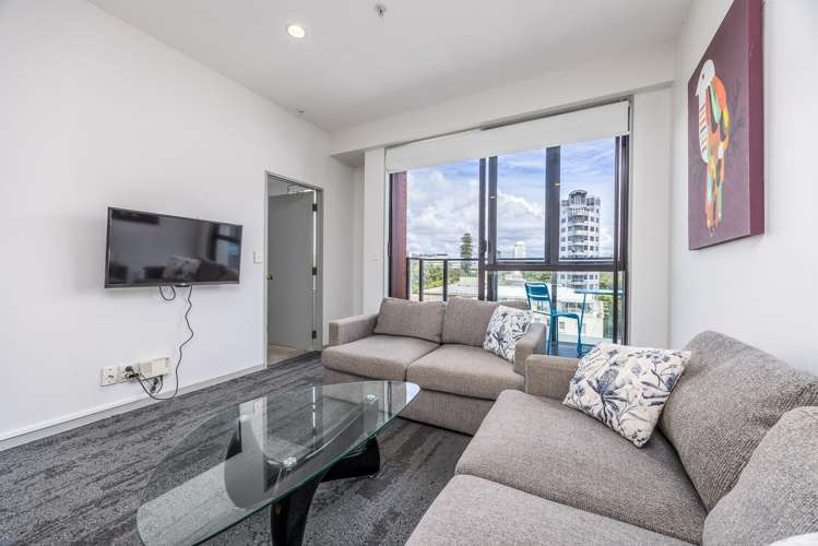 8A/50 Eden Crescent Auckland Central_1