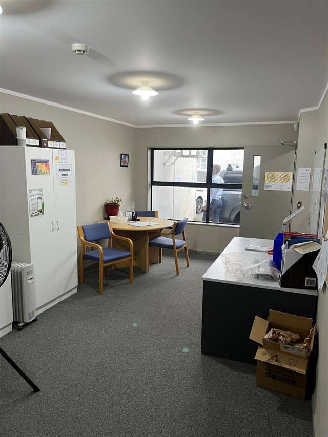 Unit 1, 21 Railside Place Dinsdale_4