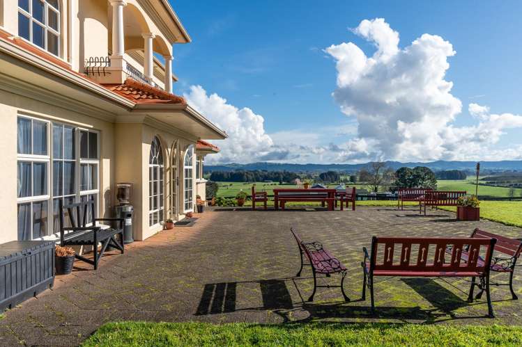 170 Foster Road Temple View_35