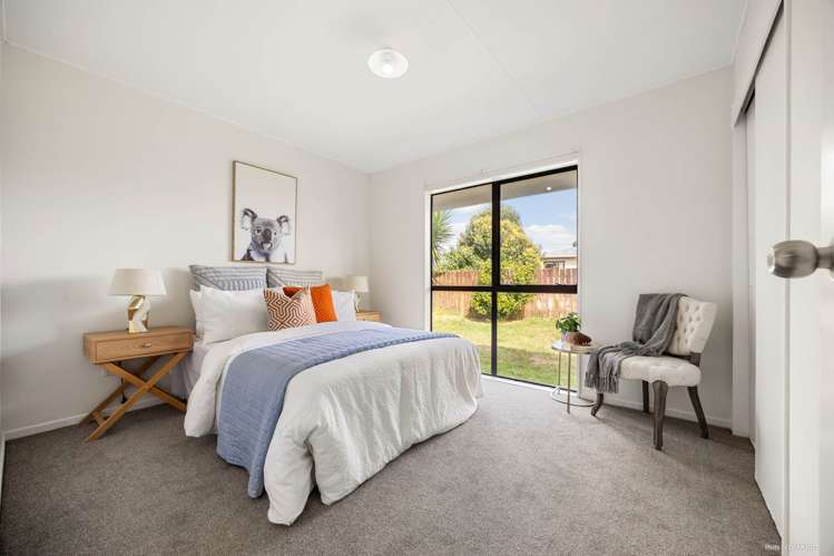 2/90 Shifnal Drive Randwick Park_7