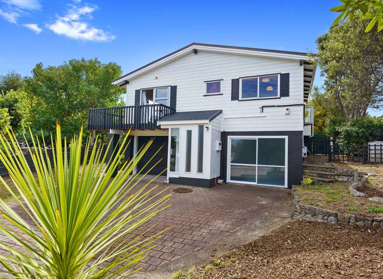 7 Napier Grove Waikanae Beach_22