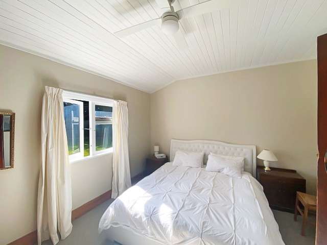 243 Douglas Road 1384_4