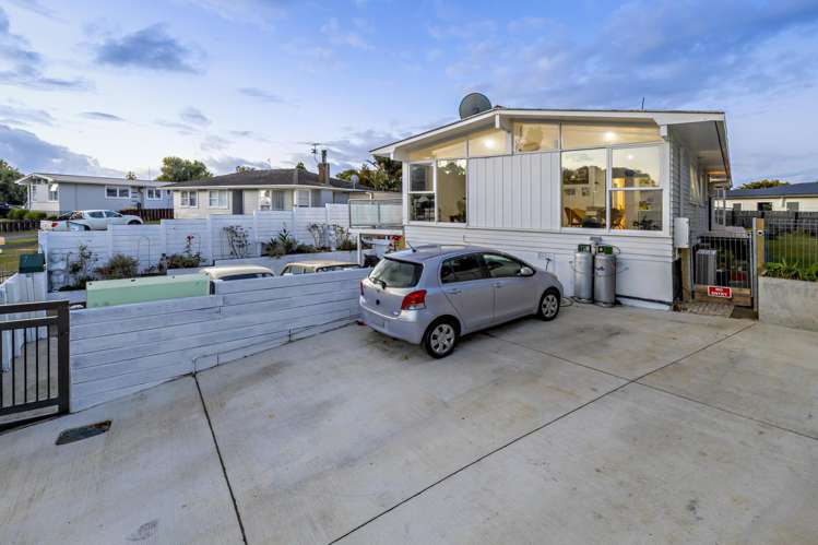 77 Beeston Crescent Manurewa_12