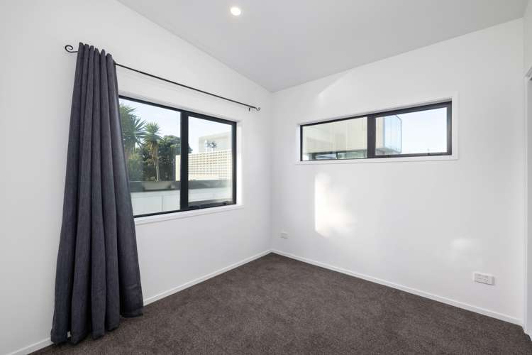 170c Rocking Horse Road Southshore_12