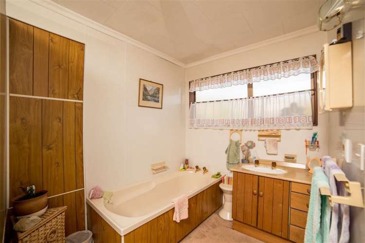 445 Peninsula Road Kelvin Heights_4