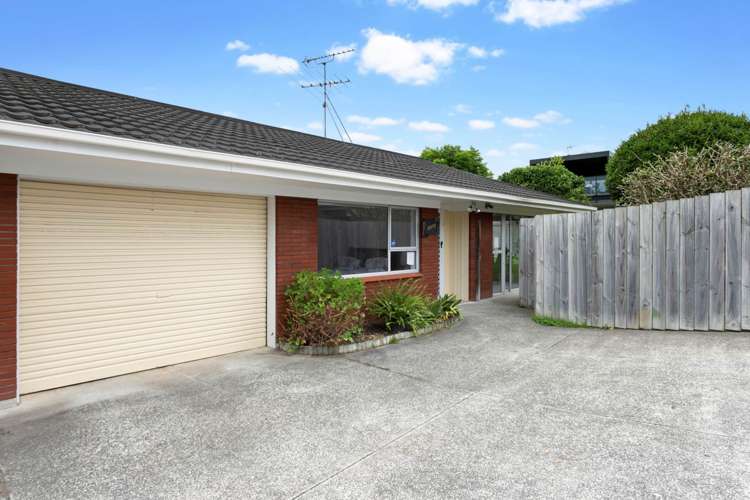 2/8 Stamford Park Road Mount Roskill_8