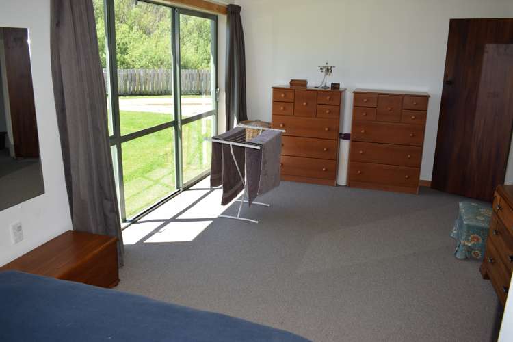 1126 Grove Burn Road Tuatapere_22