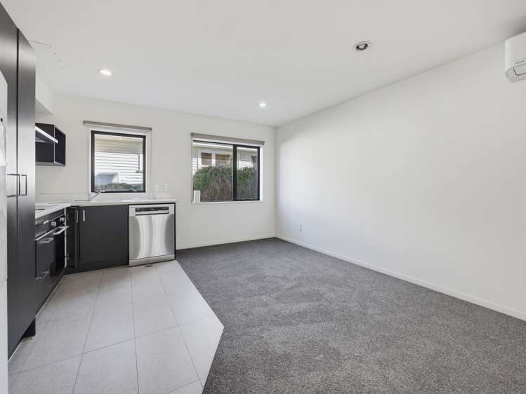 9/11 Gordon Place_2