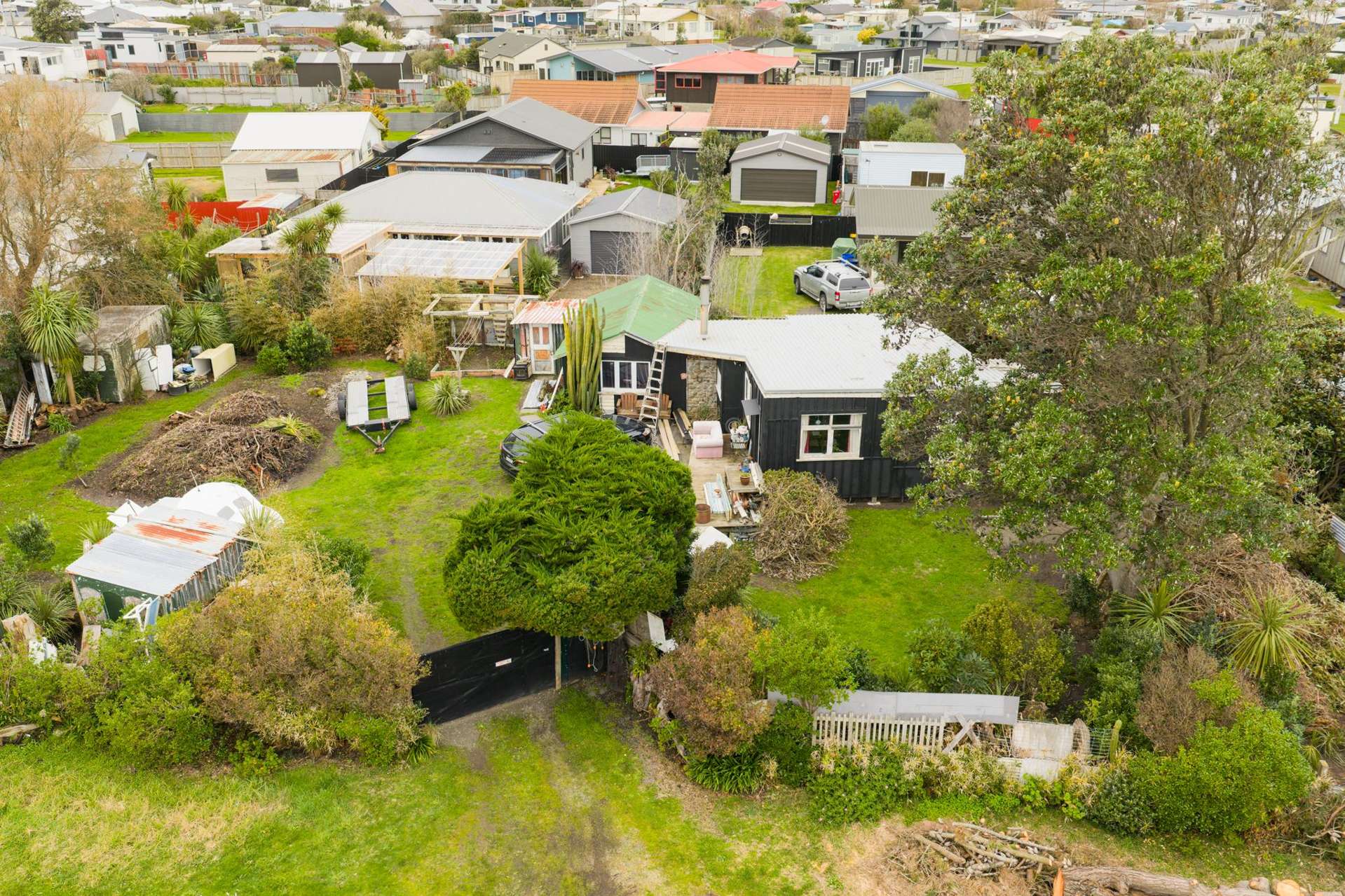 8 Robbie Street Foxton Beach_0