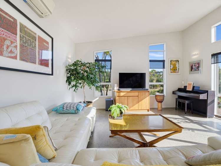 17 Waka Tete Place_2