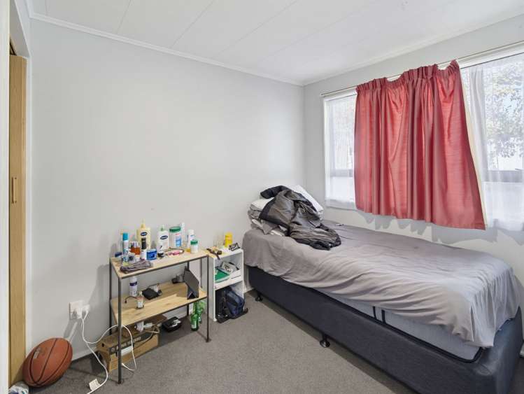 2/1101 Cunningham Crescent Mayfair_9