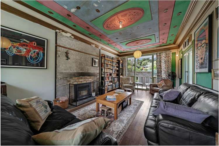 32 Derwent Crescent Titirangi_7