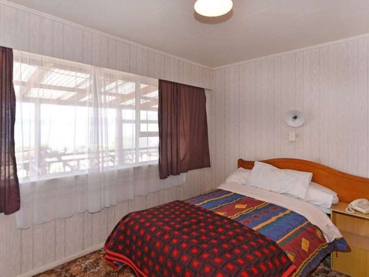 212 Rangihaeata Road Kahurangi National Park_17