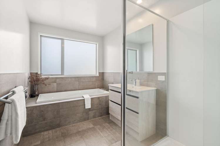 169A Marine Parade Mt Maunganui_25