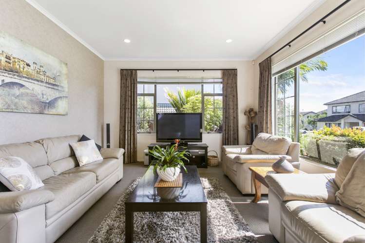 17 Maybole Drive Flat Bush_23