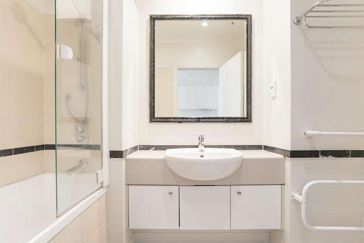 1709/171 Queen Street Auckland Central_10