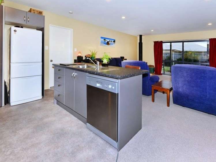 33 North Terrace Darfield_5