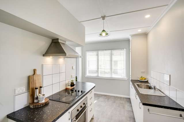 1/40 Russell Road Marewa_2