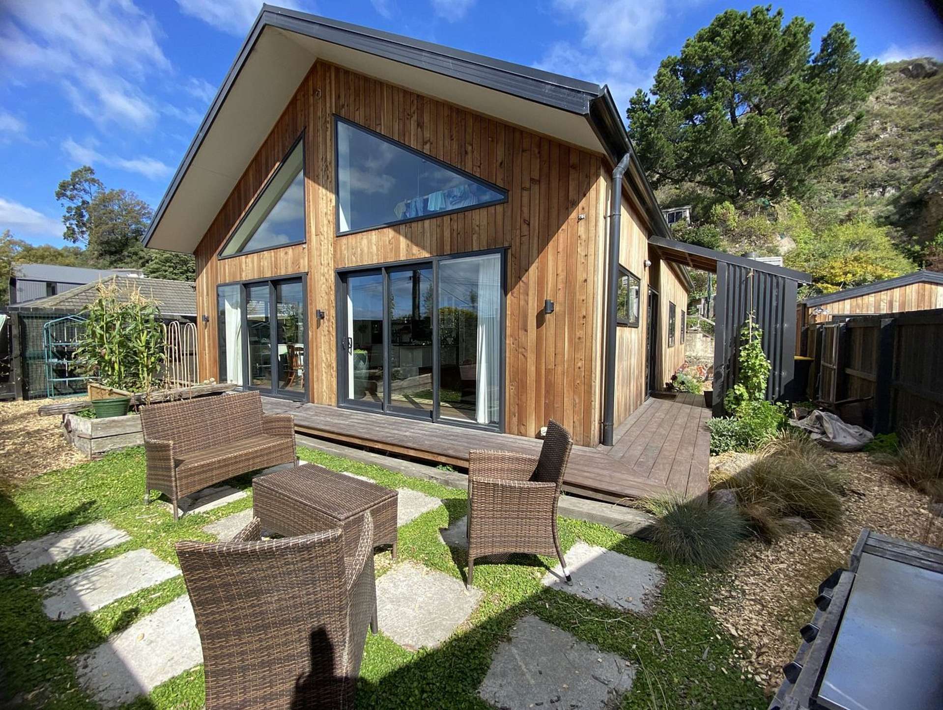 375 Port Hills Road Hillsborough_0