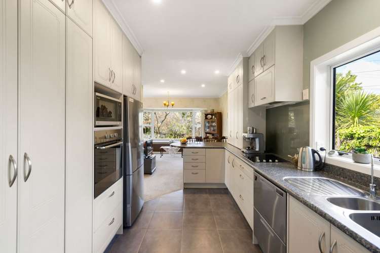 27 Paulette Place Queenwood_12