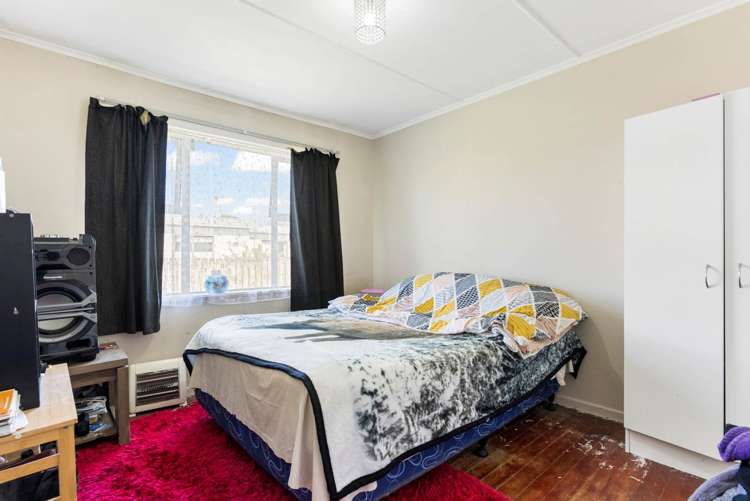 148 Clevedon Road Papakura_9