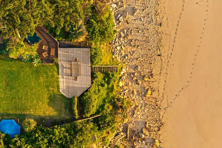 2 Tuahine Crescent Wainui_23