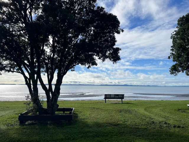 53 The Esplanade Eastern Beach_1