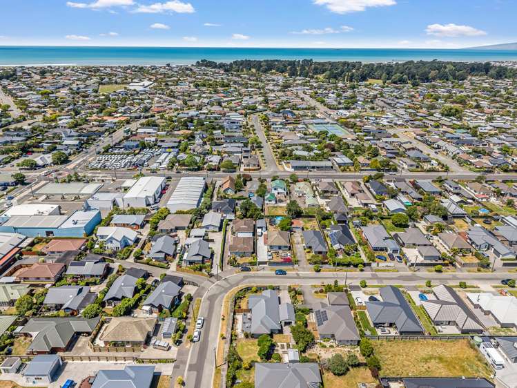 79 Willryan Avenue New Brighton_32