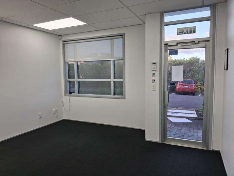 2/11 Paul Matthews Road Rosedale_9