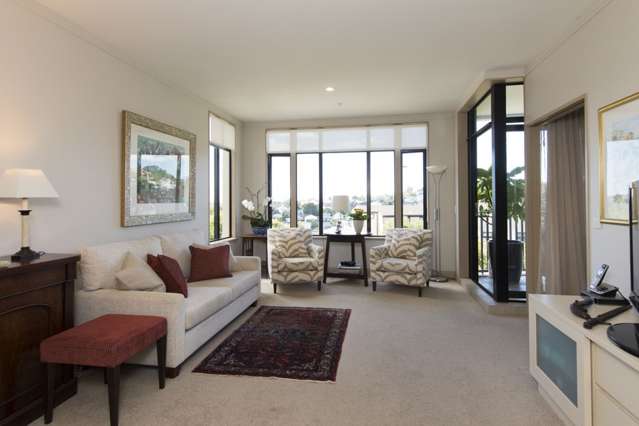 2b/38 James Cook Crescent Remuera_2