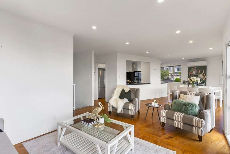 15 Alexander Avenue Maraetai_6