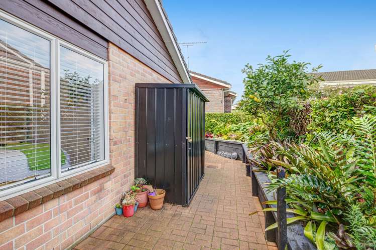 45 The Grove Red Beach_13