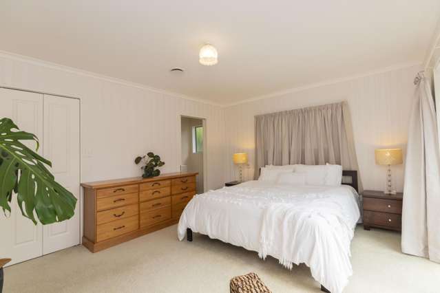 2 The Glen Hokowhitu_3