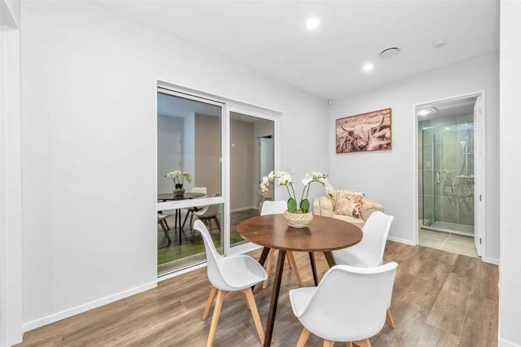 15 Catalina Avenue Rosehill_14