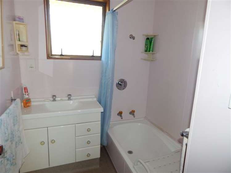 21 Bealey Street Hokitika_8