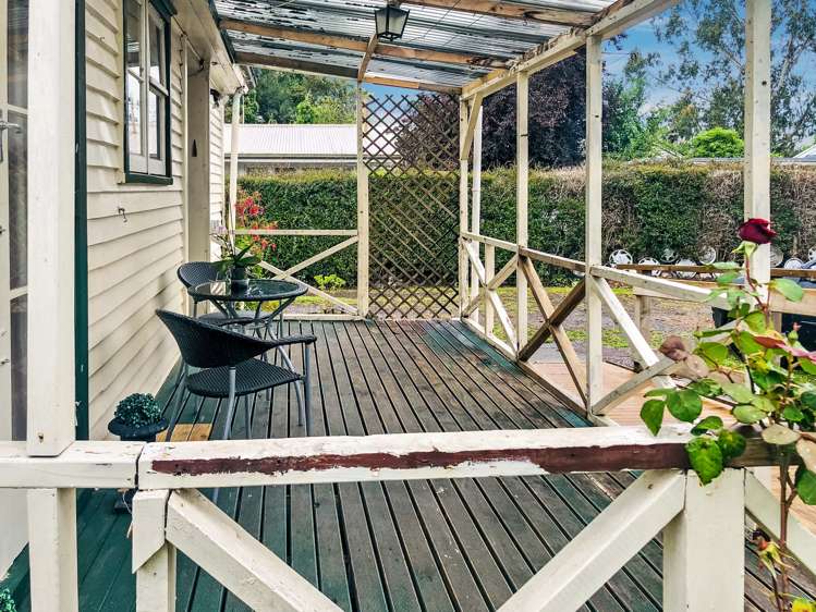 108 Golf Road Taumarunui_6