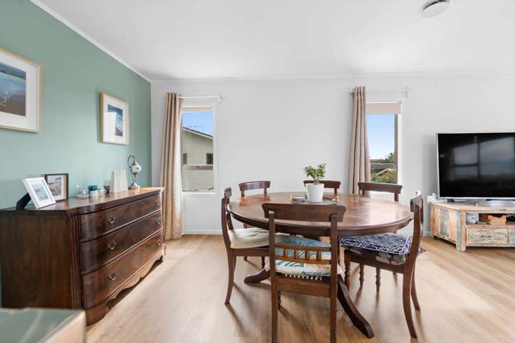 26 Luton Avenue Sunnyhills_14