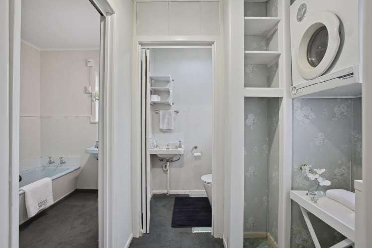 16 Sylvan Crescent Te Atatu South_15