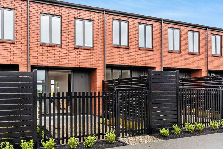 17-35 Raukohekohe Road Wiri_10