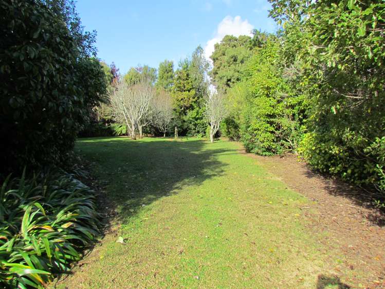 53 Poland Street Waikino_12