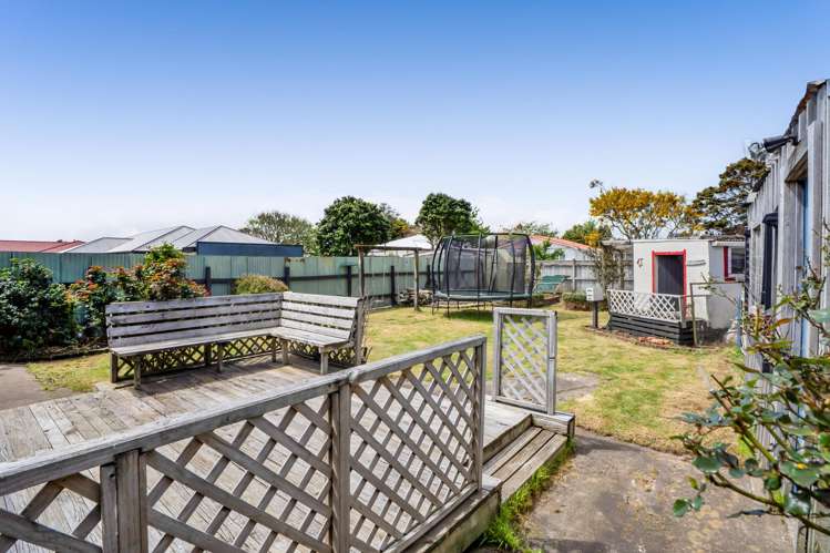 54 Disraeli Street Hawera_24