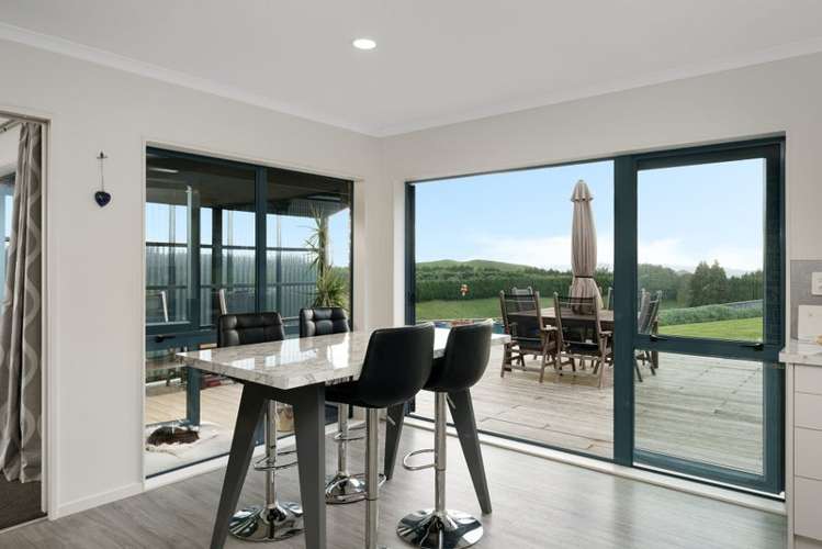 82 Hereford Road Oropi_9